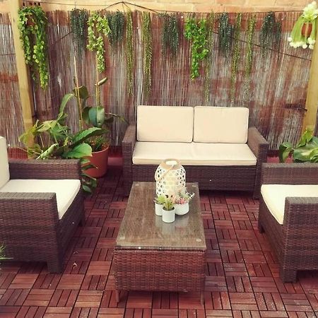 Ferienwohnung M4 Cool Terrace. 1 Min To Metro. 15 Min To Center Esplugues de Llobregat Exterior foto